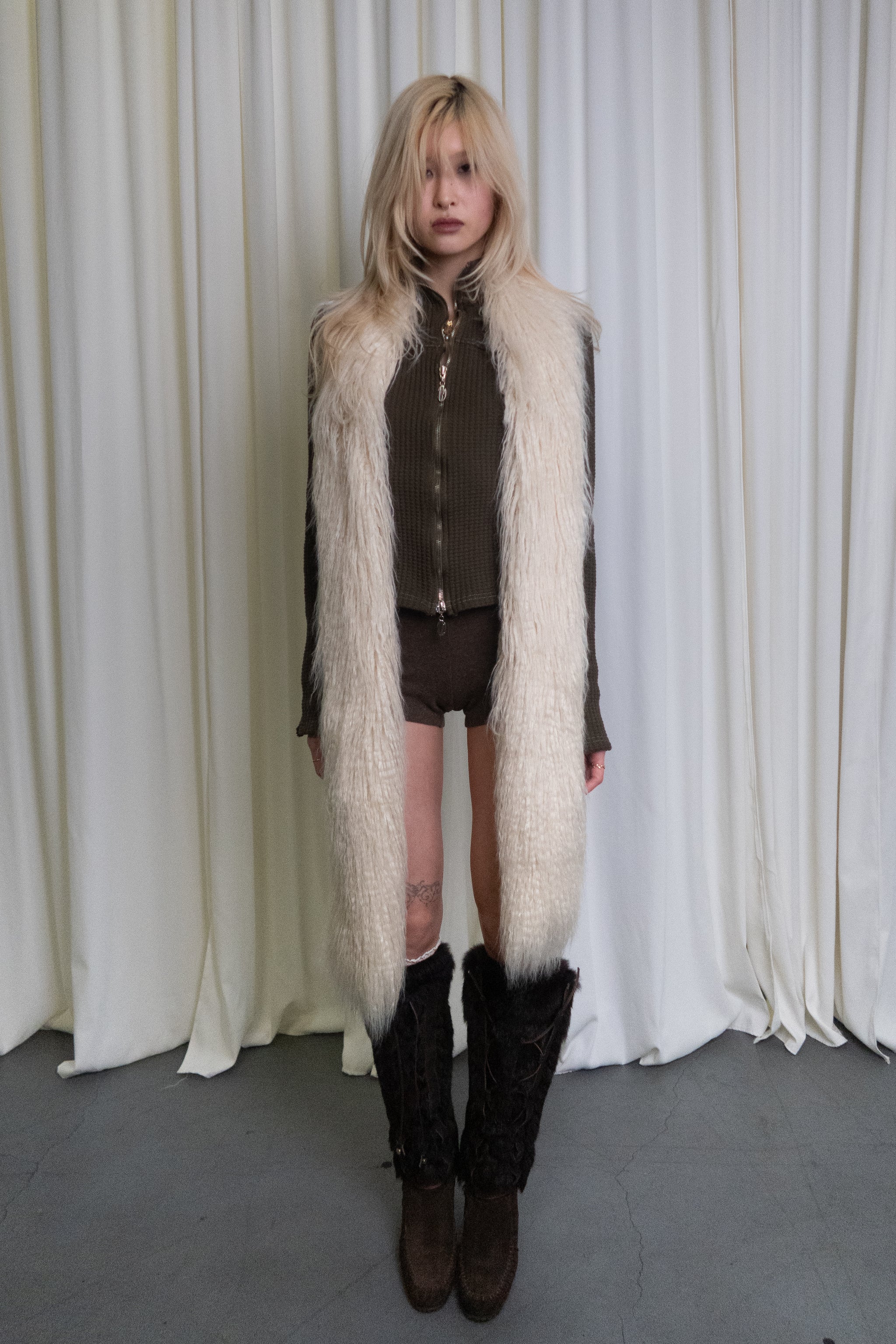 FUR SCARF CREAM YAK – EMPATH
